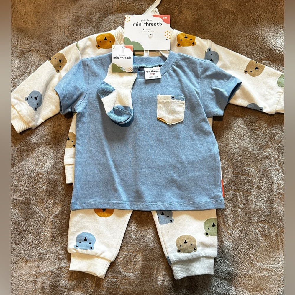 Mini Threads Baby Outfit Set with Socks